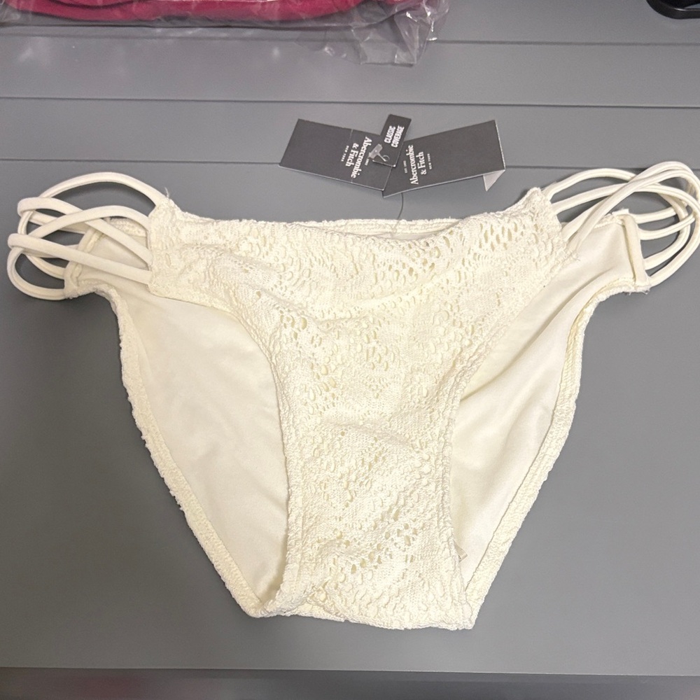 Abercrombie & Fitch Ivory Lace Bikini Bottom